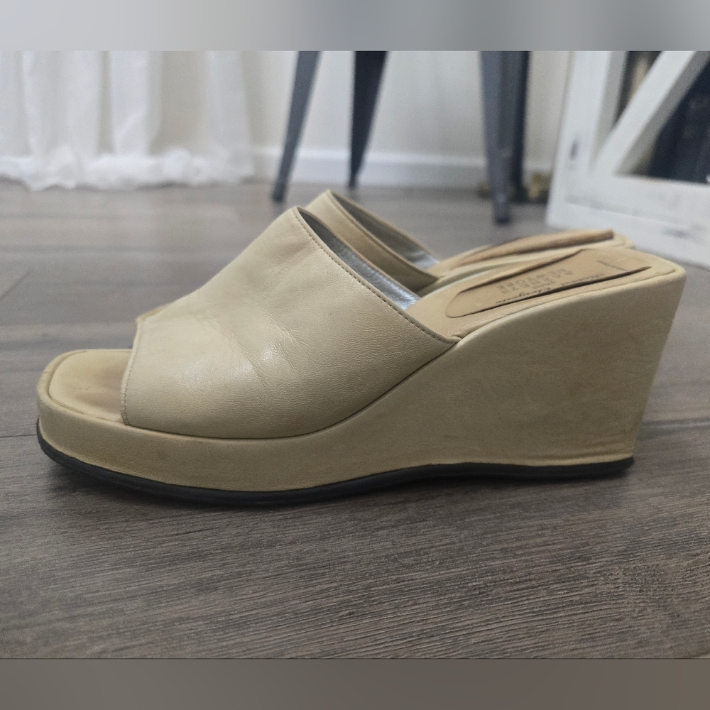 Robert Clergerie Leather Platform Mules Cream Womens Size 8 VTG